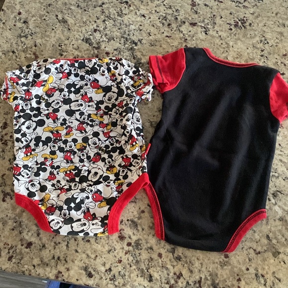 Disney Baby Bodysuit Onesies - Picture 2 of 4